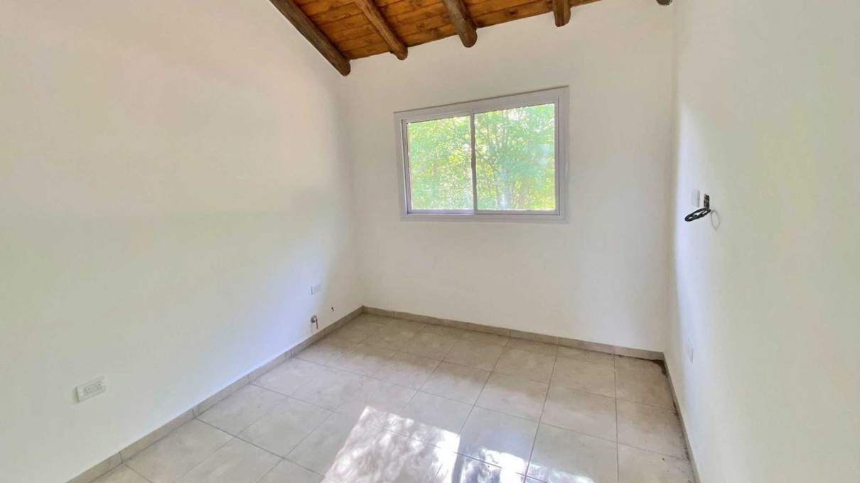 Casa a Estrenar de 2 Dormitorios en Barrio 4 Horizontes  Villa General Belgrano