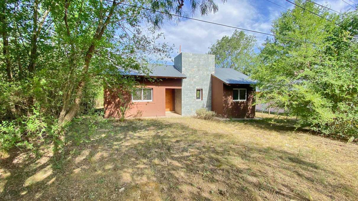 Casa a Estrenar de 2 Dormitorios en Barrio 4 Horizontes  Villa General Belgrano