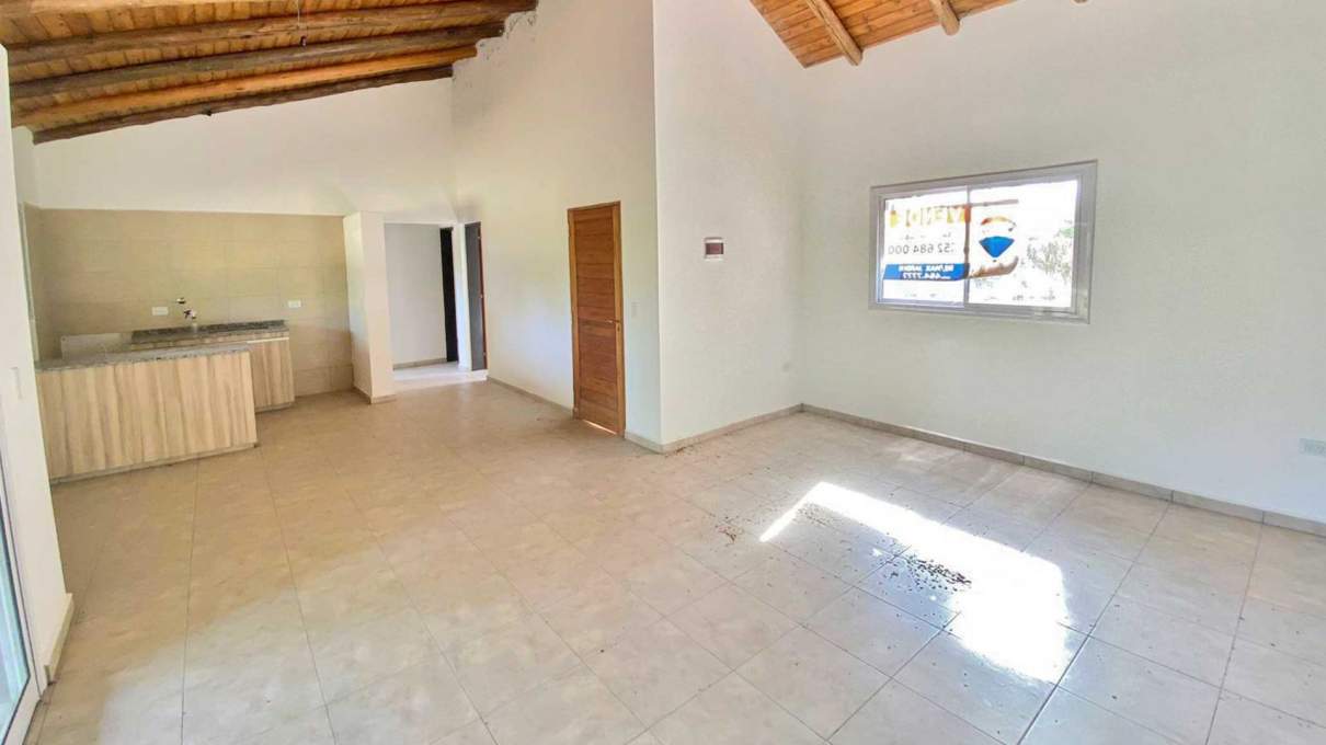 Casa a Estrenar de 2 Dormitorios en Barrio 4 Horizontes  Villa General Belgrano