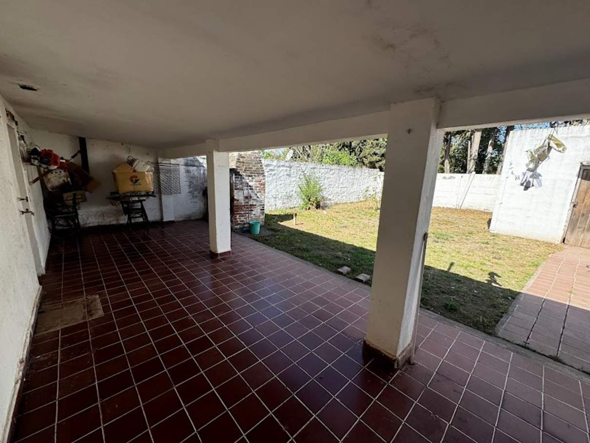 VENTA CASA 2 DORMITORIOS AGUADA DE REYES EMBALSE