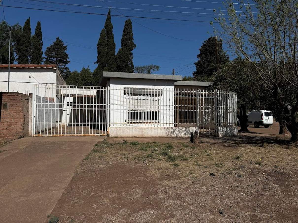 VENTA CASA 2 DORMITORIOS AGUADA DE REYES EMBALSE