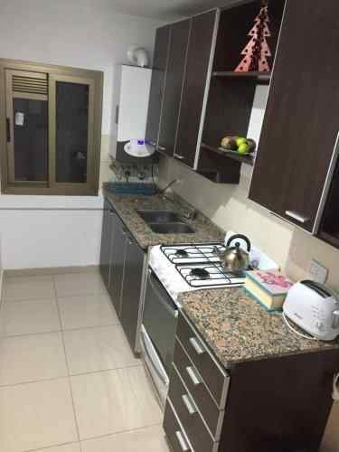 VENTA DE DEPARTAMENTO EN CHACABUCO PARK, 2 DORMIT 2 BAÑOS , FRENTE CON BALCON