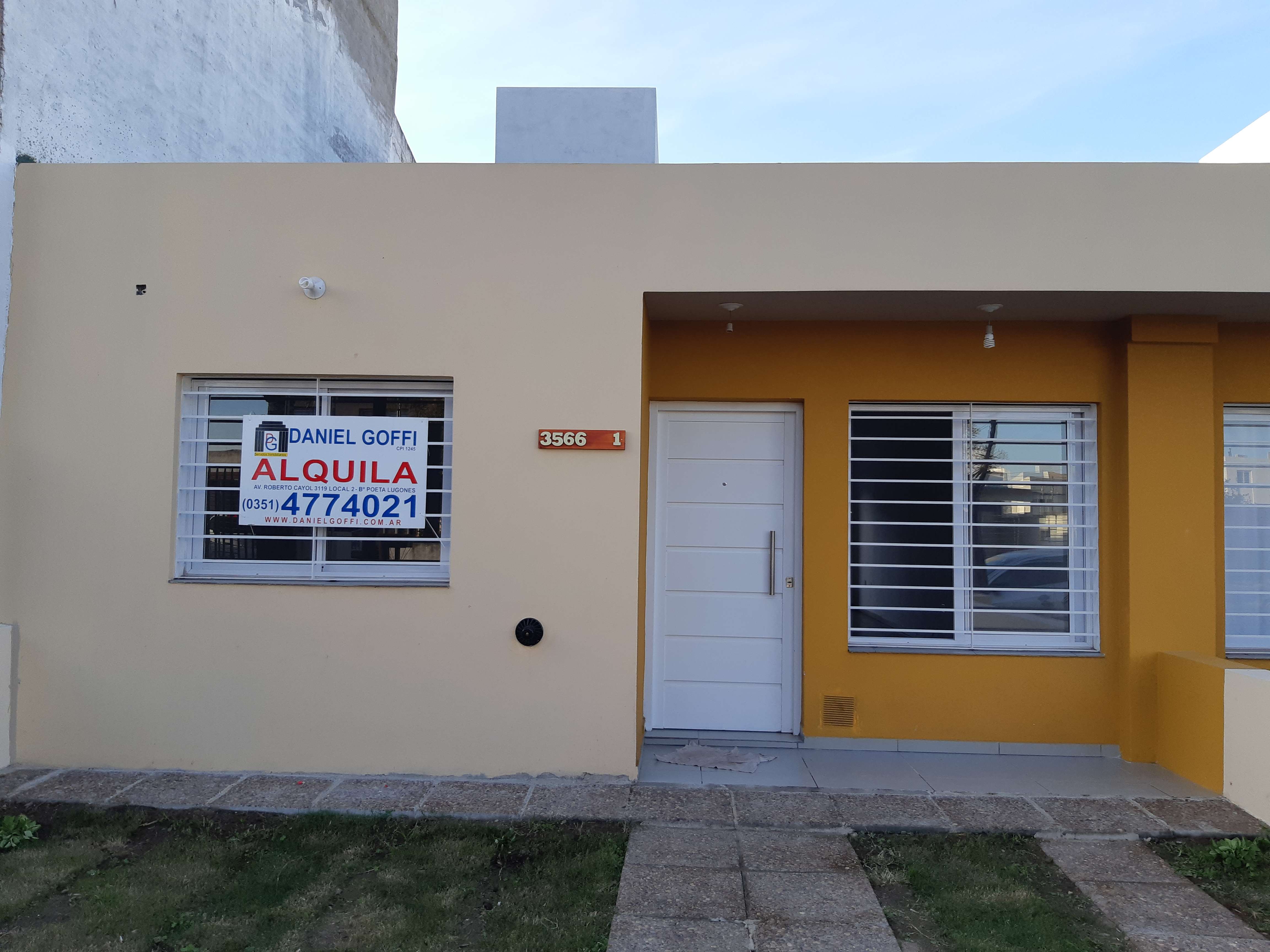 DOS CASAS EN VENTA BARRIO NUEVO POETA LUGONES