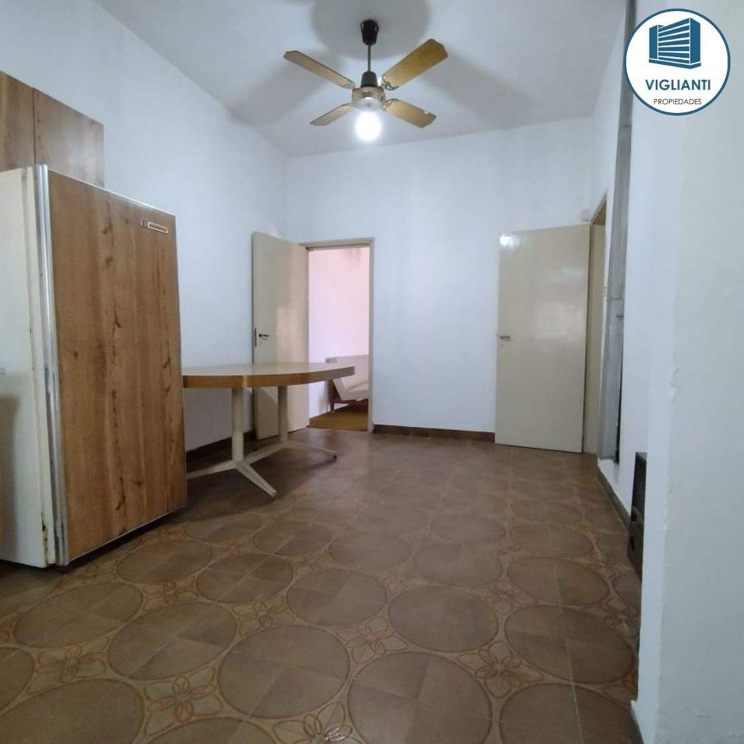 APTO CREDITO BANCOR-VENTA HERMOSA CASA ESQUINA- B Pueyrredón