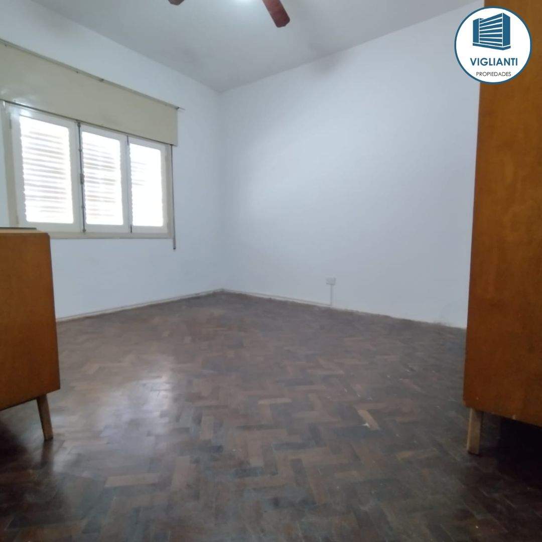 APTO CREDITO BANCOR-VENTA HERMOSA CASA ESQUINA- B Pueyrredón