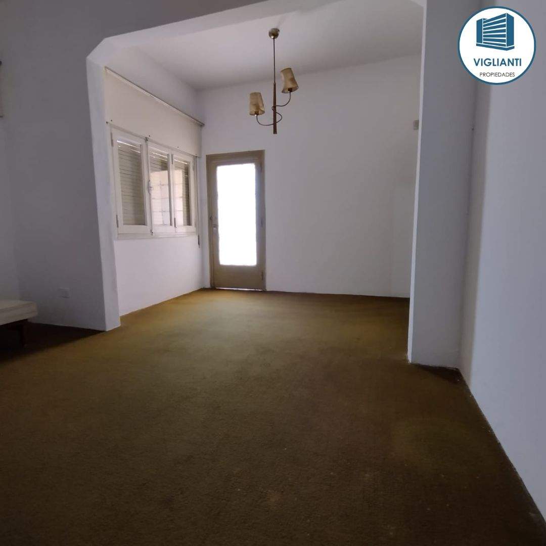 APTO CREDITO BANCOR-VENTA HERMOSA CASA ESQUINA- B Pueyrredón