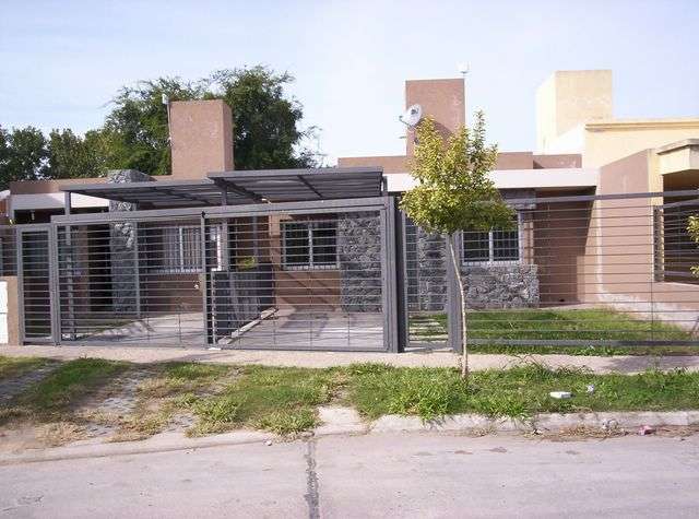 DOS DUPLEX EN VENTA Bº NUEVO POETA LUGONES