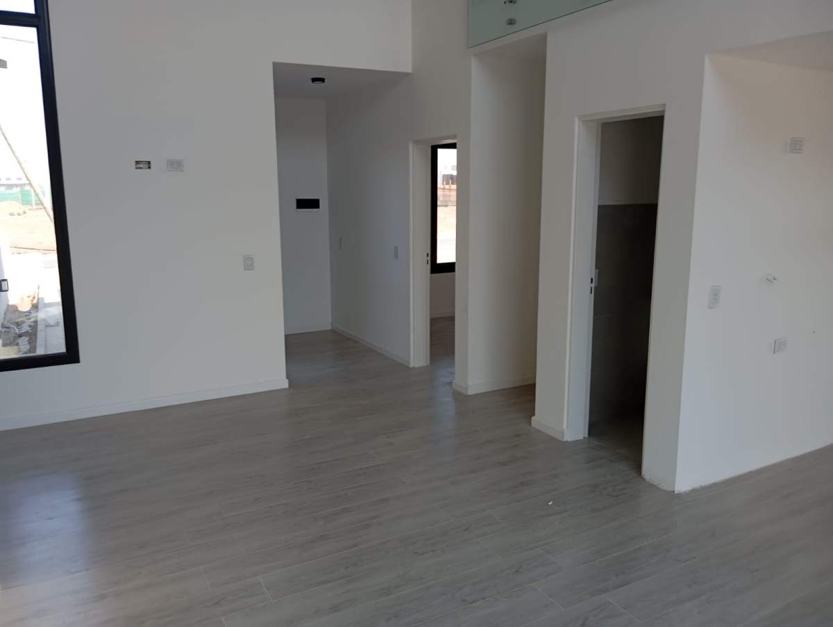 Hermoso Duplex a estrenar MANANTIALES