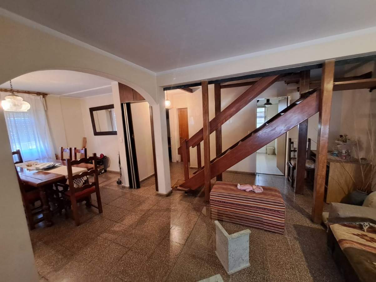 Urca - Casa 5 dormitorios - Excelente ubicación