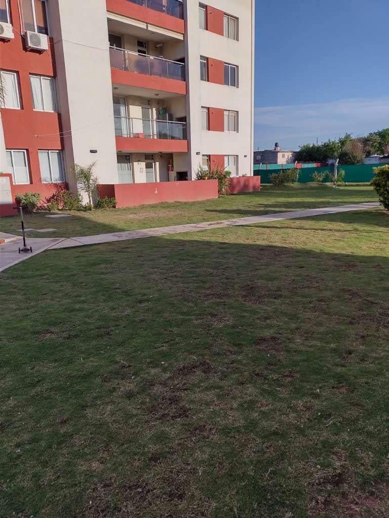 DEPARTAMENTO DE TRES DORMITORIOS CON SEGURIDAD ZONA SUR