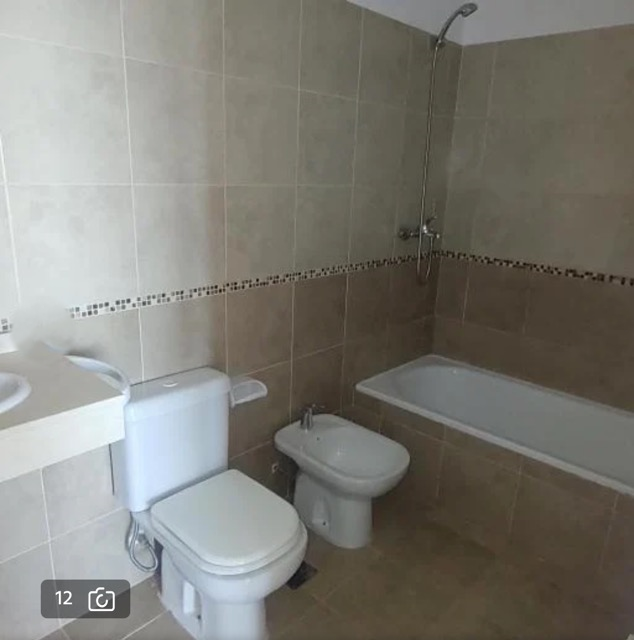 DEPARTAMENTO DE TRES DORMITORIOS CON SEGURIDAD ZONA SUR