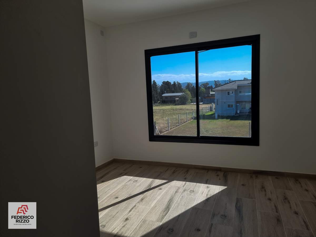 ¡Oportunidad única en Alta Gracia! Se vende un hermoso dúplex