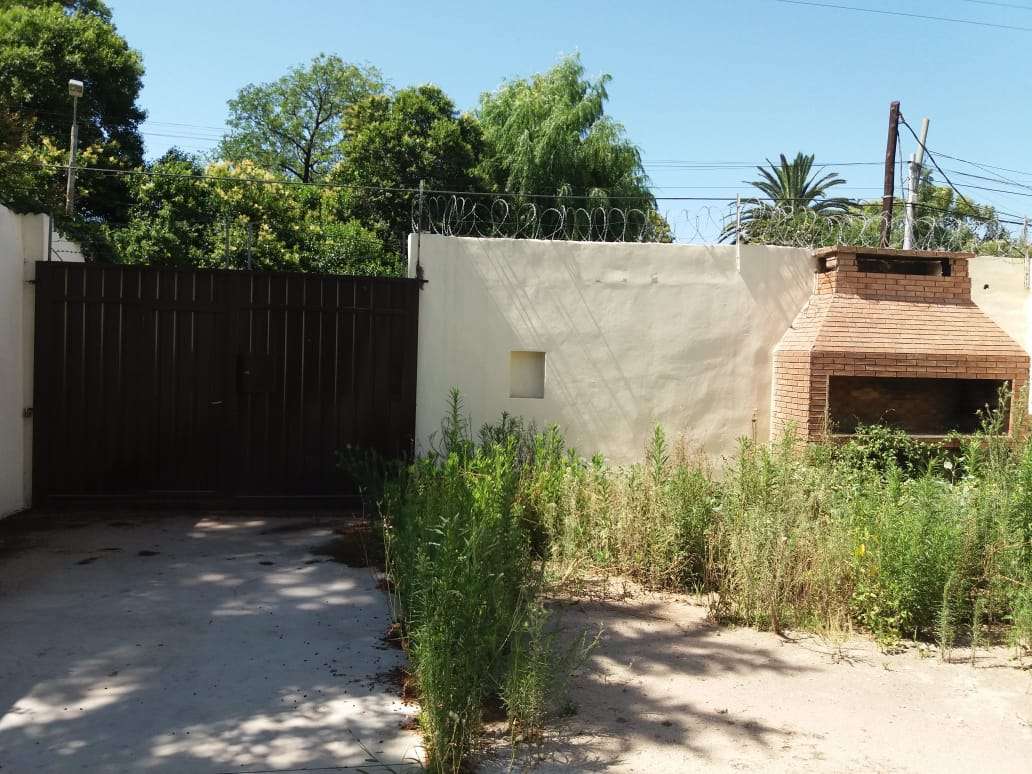 GALPÓN EN VENTA BARRIO LOS BOULEVARES