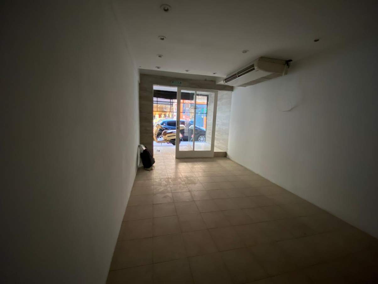 VENTA DE LOCAL COMERCIAL CENTRO