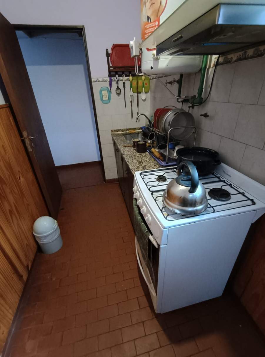 VENTA CASA DOS DORMITORIOS      BARRIO LAS PALMAS