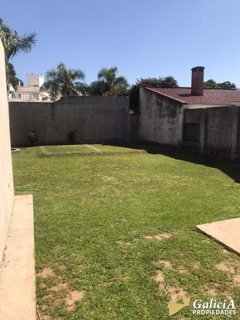 VENDE”  Excelente oportunidad VIVIENDA MANUEL LOPEZ N° 2247  - Cerro de las Rosas