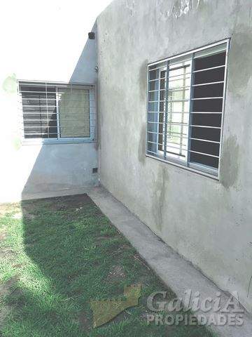 VENDE”  Excelente oportunidad VIVIENDA MANUEL LOPEZ N° 2247  - Cerro de las Rosas