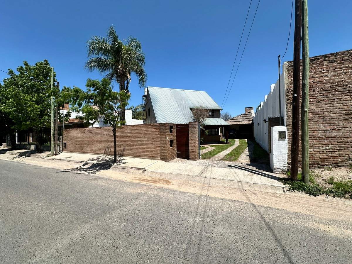 Casa En Alquiler Barrio Villa Belgrano