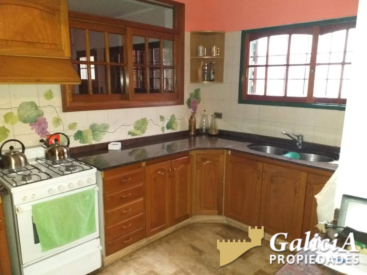 VENDO EXCELENTE PROPIEDAD EN PARQUE CHACABUCO A METROS DE CORDOBA SHOPPING