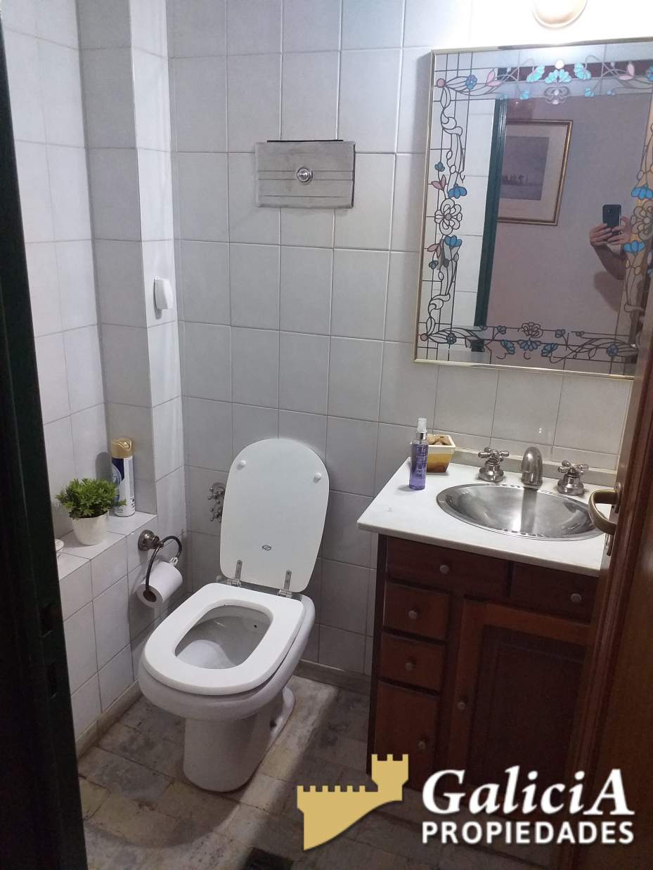 VENDO EXCELENTE PROPIEDAD EN PARQUE CHACABUCO A METROS DE CORDOBA SHOPPING