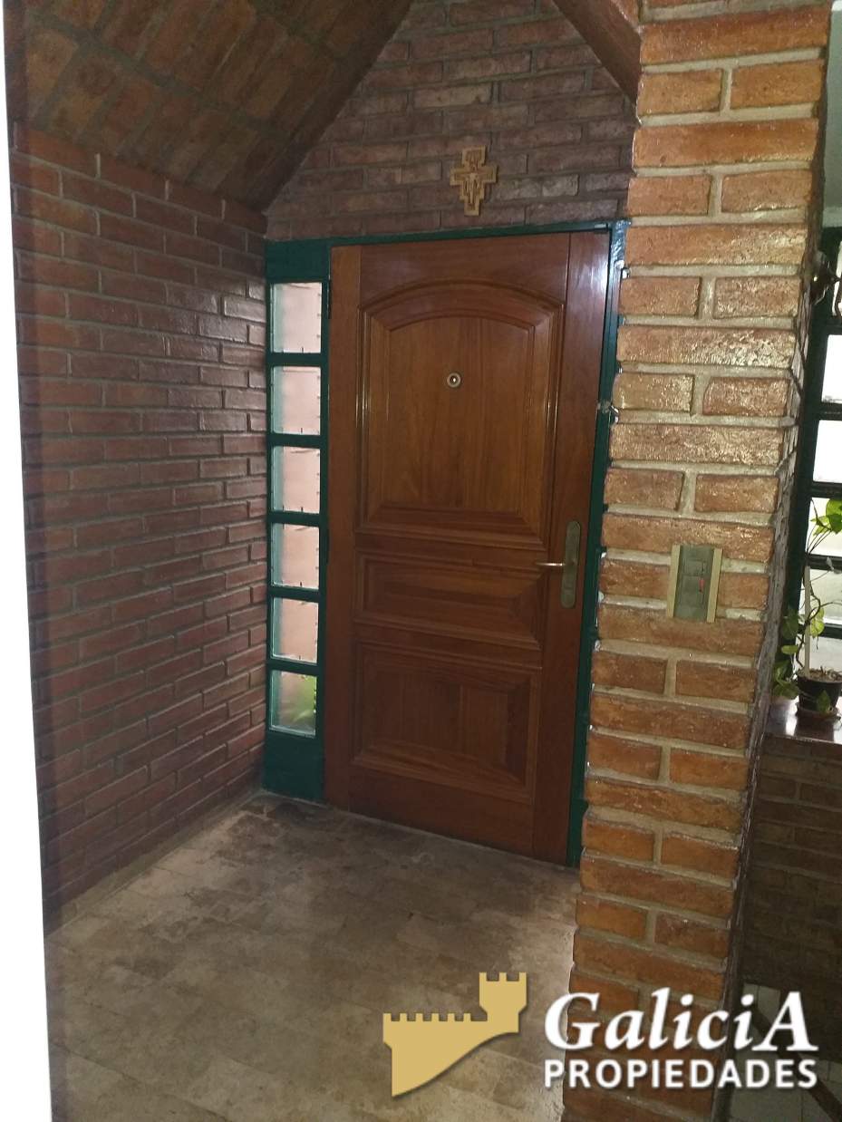VENDO EXCELENTE PROPIEDAD EN PARQUE CHACABUCO A METROS DE CORDOBA SHOPPING