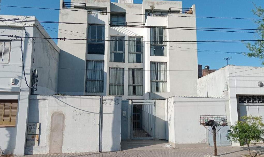 Departamento en Venta con renta, un Dormitorio, Barrio Guemes