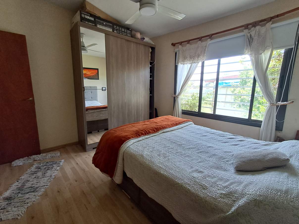 IMPECABLE - LUMINOSA Y CON PILETA -A 5K DE ALTA GRACIA !!!