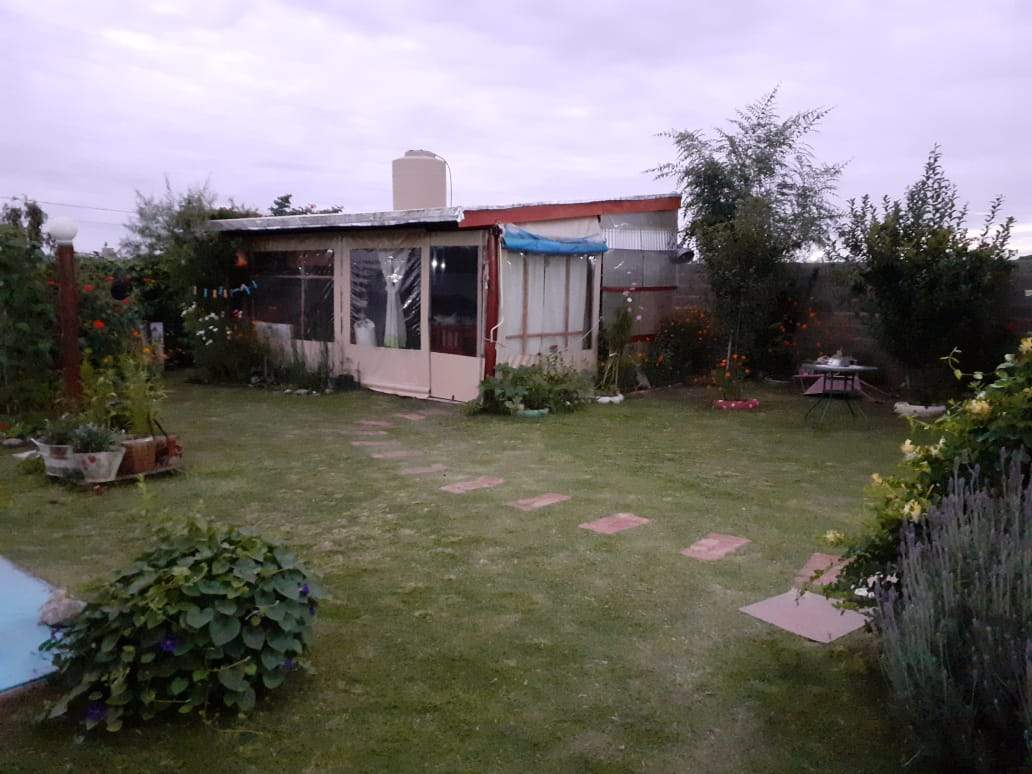 IMPECABLE - LUMINOSA Y CON PILETA -A 5K DE ALTA GRACIA !!!