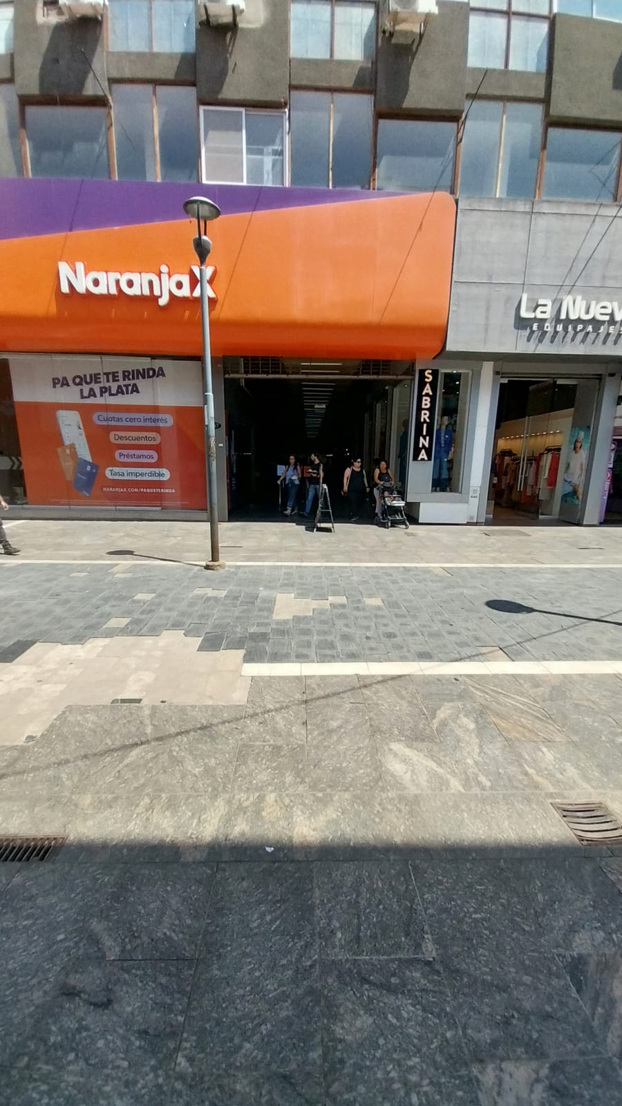 Oficina Deposito EN VENTA, de gastos bajos sobre 9 de Julio, pleno centro