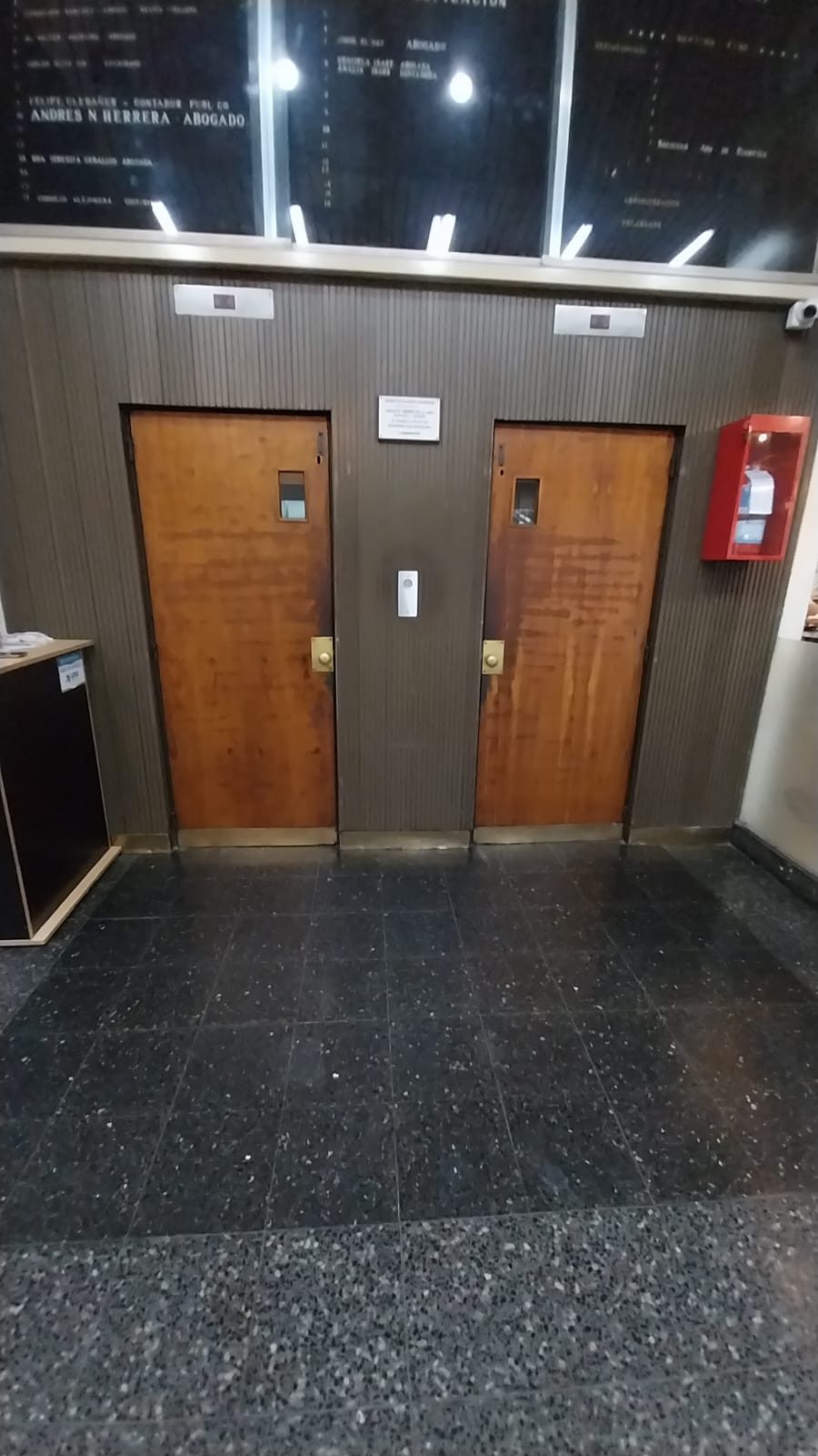 Oficina Deposito EN VENTA, de gastos bajos sobre 9 de Julio, pleno centro