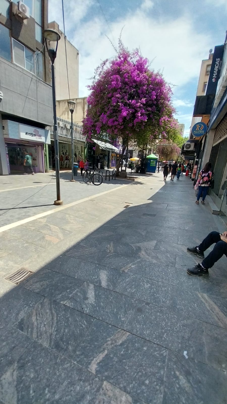 Oficina Deposito EN VENTA, de gastos bajos sobre 9 de Julio, pleno centro