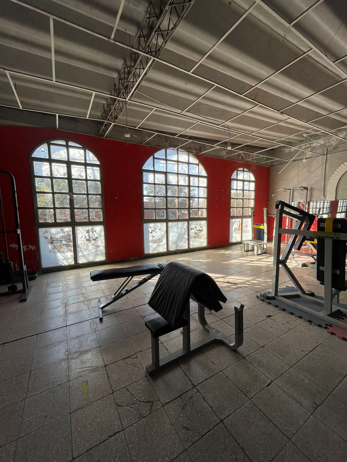 IDEAL DESARROLLO INMOBILIARIO- VENTA SALON COMERCIAL- B Gral. Paz