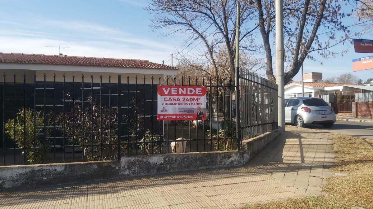 SANTA RITA DEL LAGO CASA EN VENTA DE DOS DORM