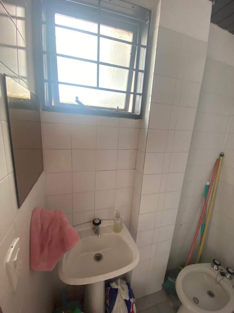 B CENTRO - OFICINA CON BAÑO PRIVADO - PASAJE MUÑOZ