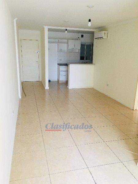 DETO 1 Dorm c-balcon -Frente- Av COLON casi CAÑADA