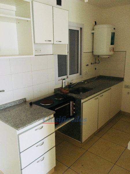DETO 1 Dorm c-balcon -Frente- Av COLON casi CAÑADA