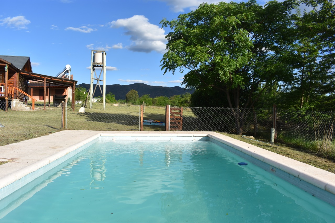 Vendo Cabaña con Pileta en Los Reartes