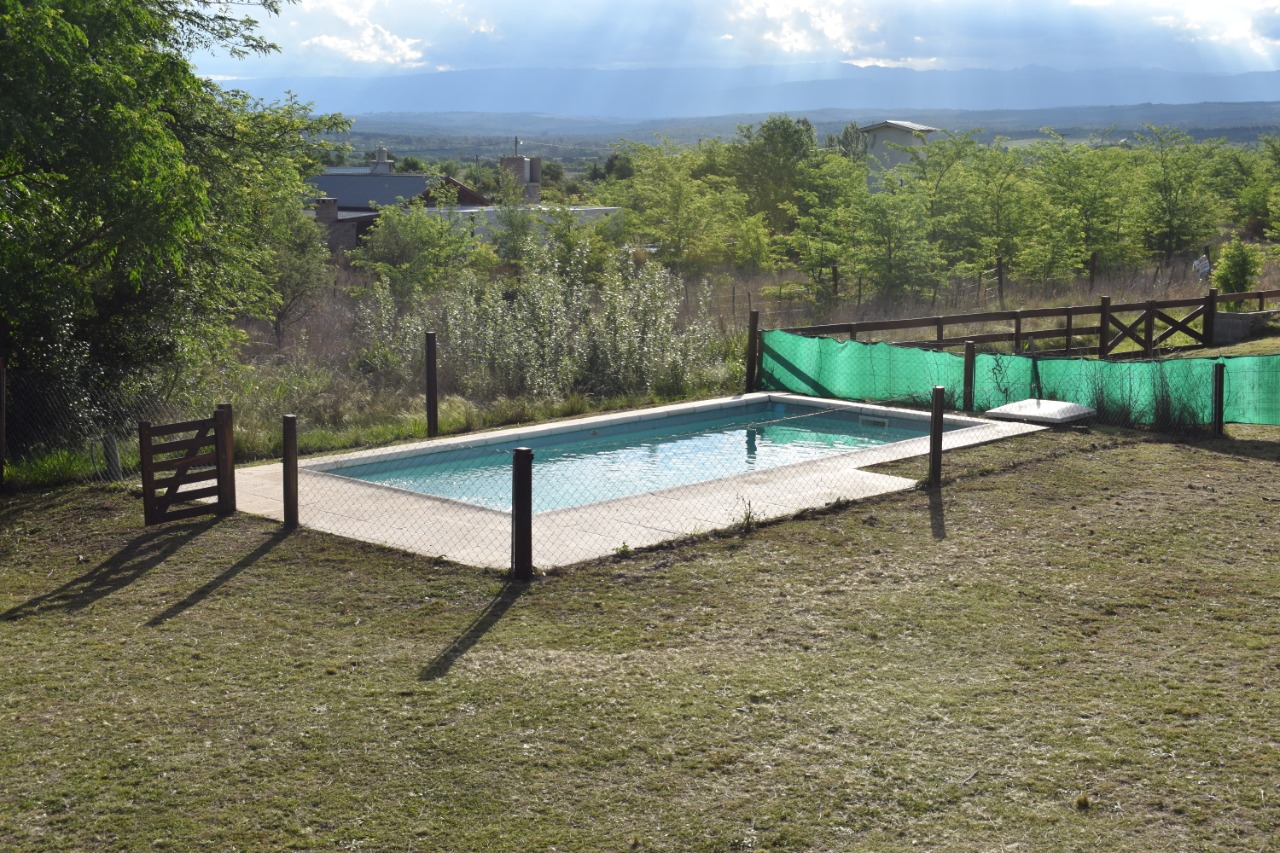 Vendo Cabaña con Pileta en Los Reartes