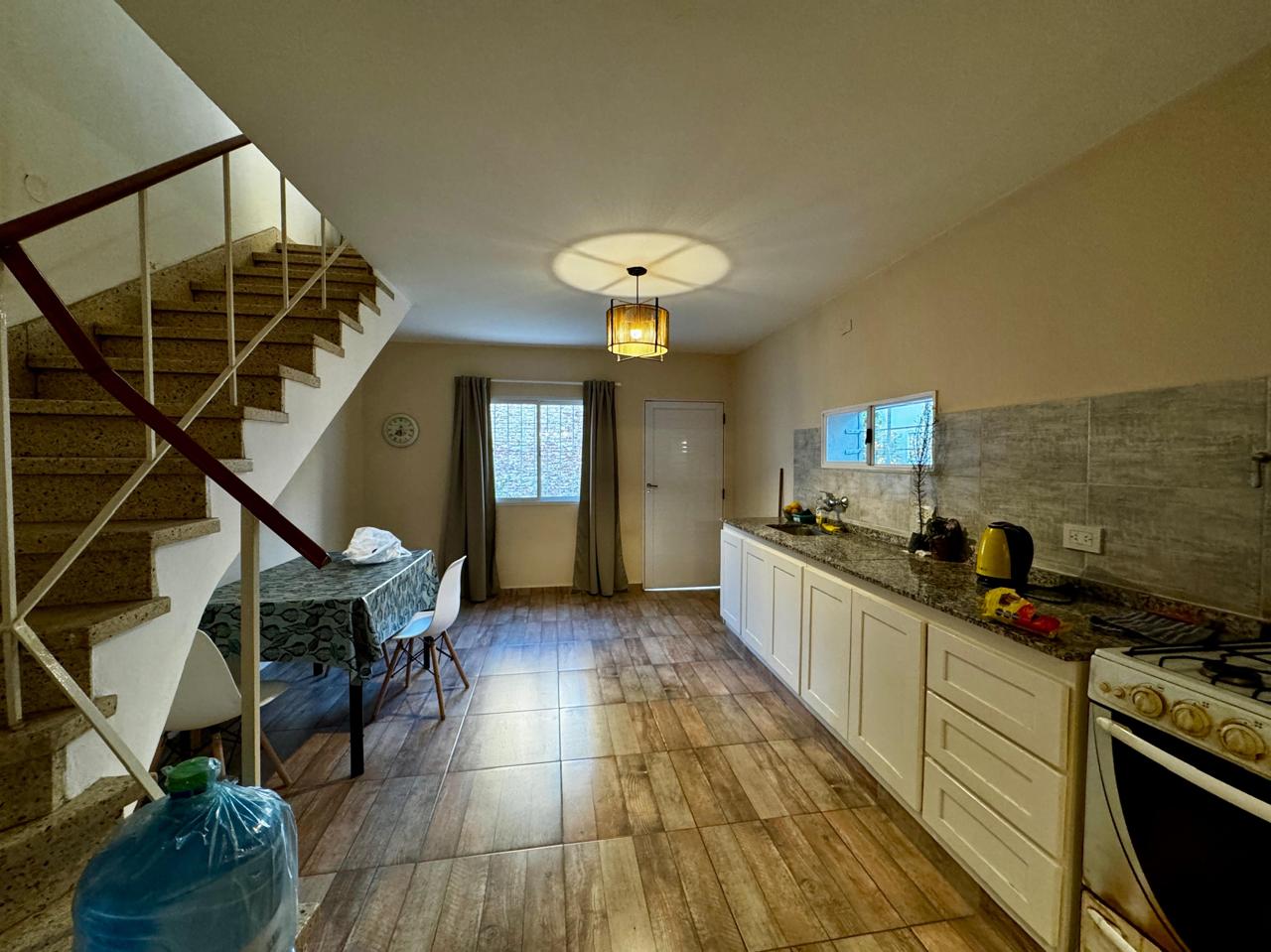 Casa en Venta en Paso de los Andes  Excelente Ubicación y Totalmente Refaccionada