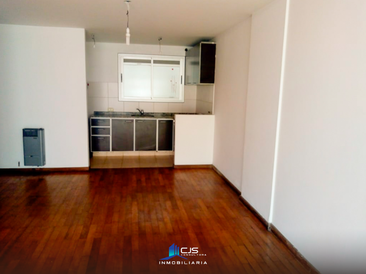 DEPARTAMENTO 2D, CON PATIO EN PB