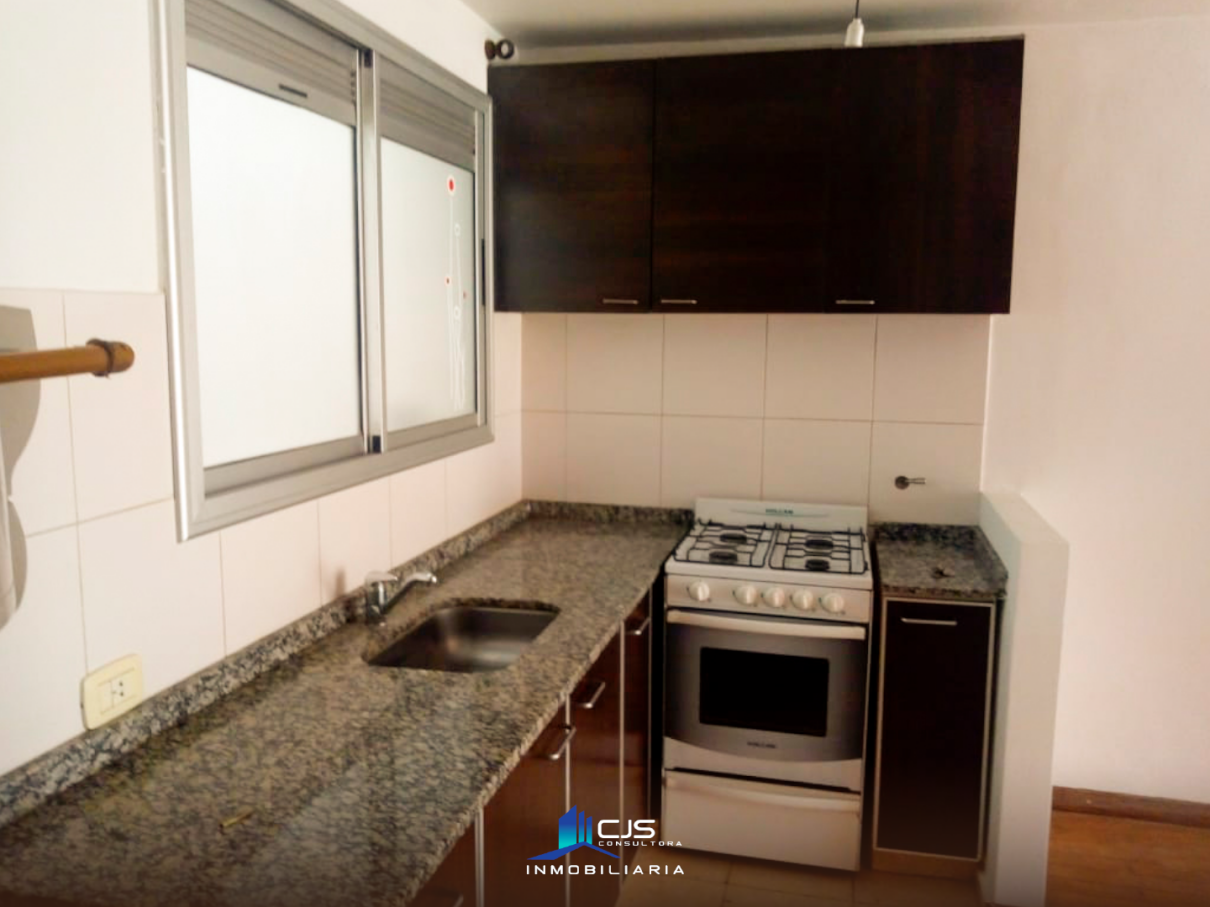 DEPARTAMENTO 2D, CON PATIO EN PB