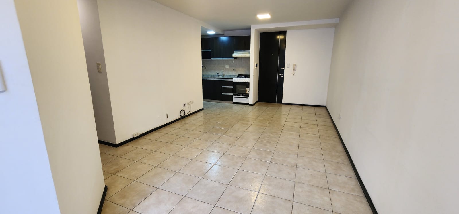 1 dormitorio en PB con patio, baulera y cochera - Alto Alberdi!!!