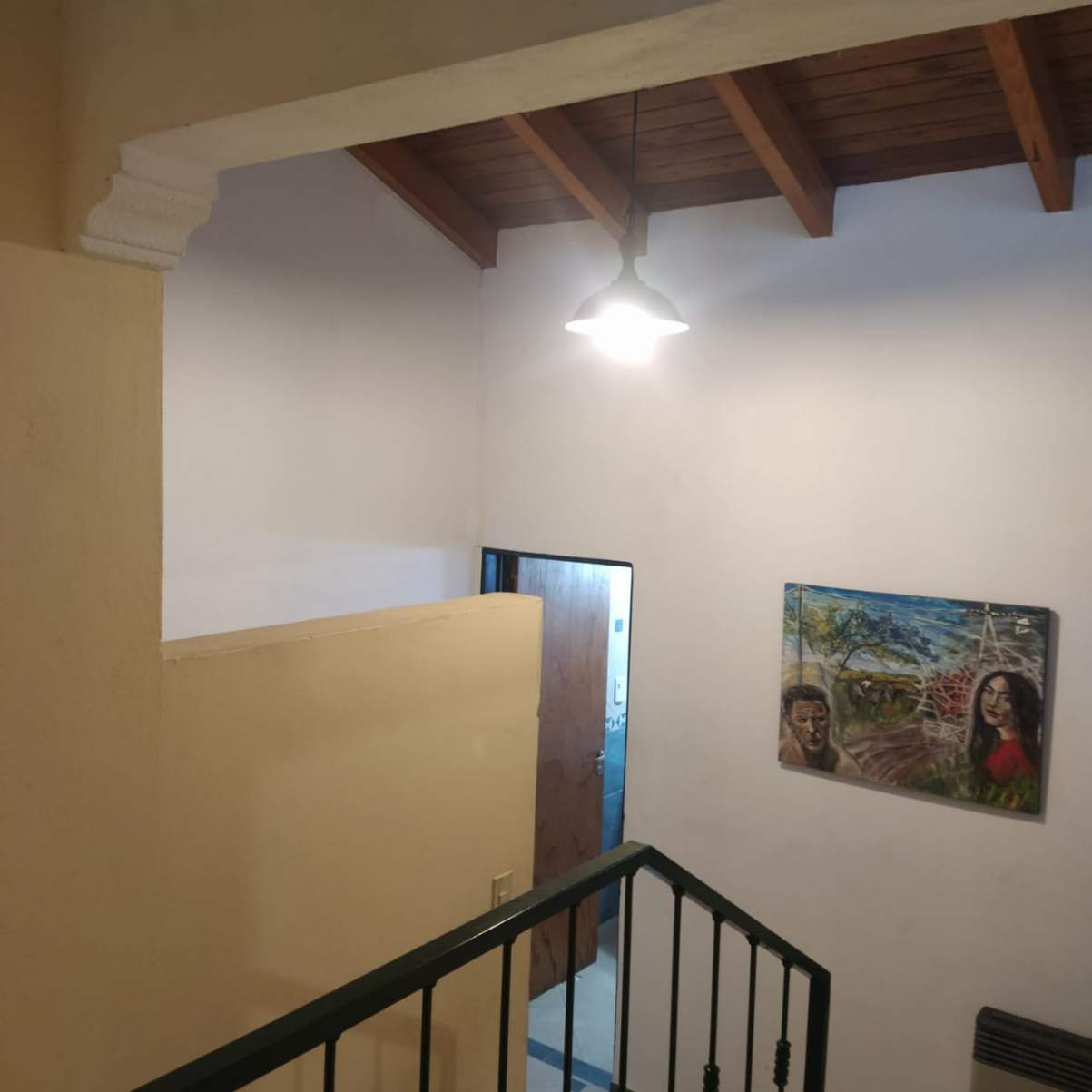 Dúplex de tres dormitorios con cochera - Barrio Uritorco - (alt. Duarte Quiros 3900)