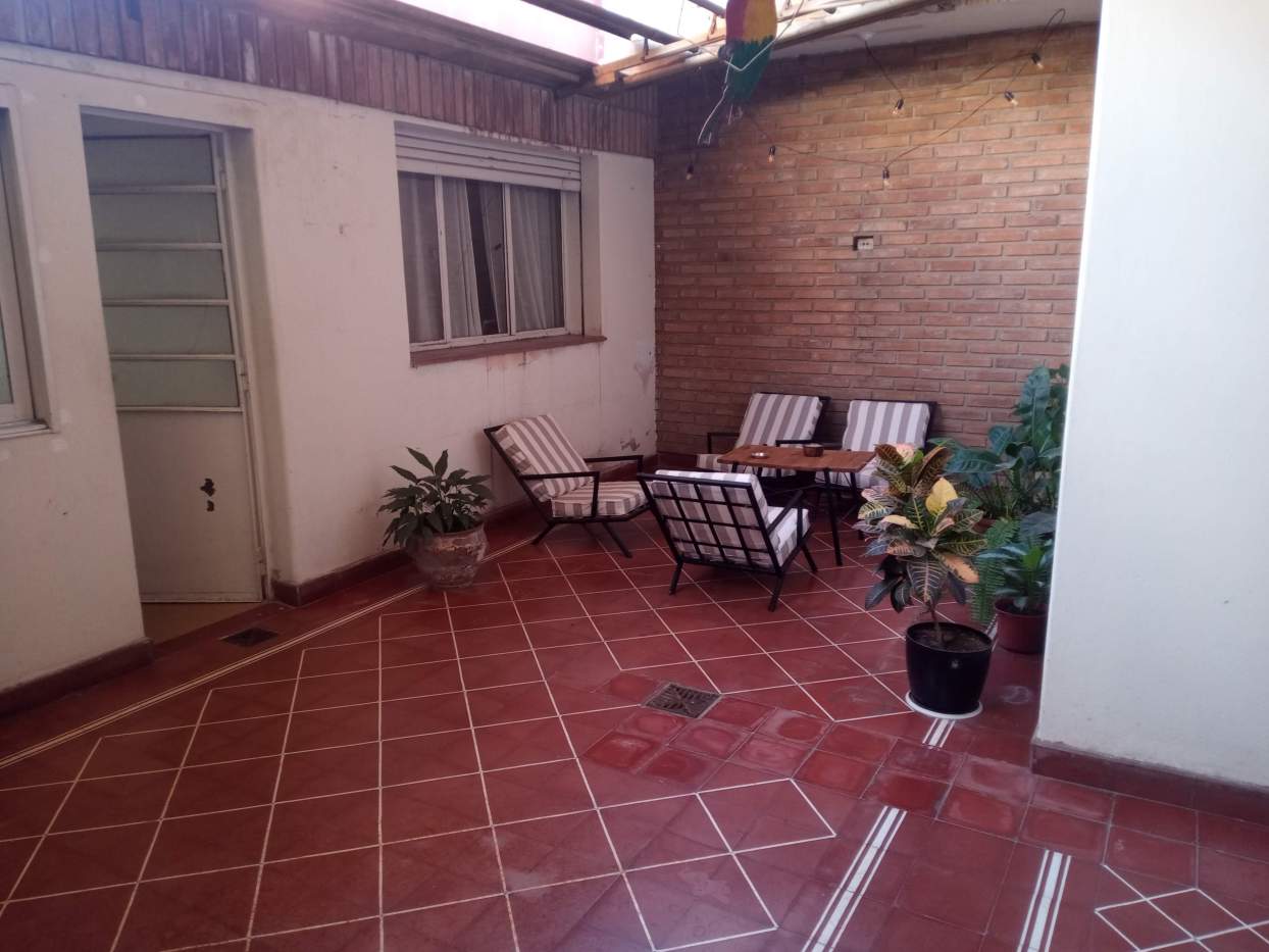 EXCELENTE PROPIEDAD B SAN VICENTE