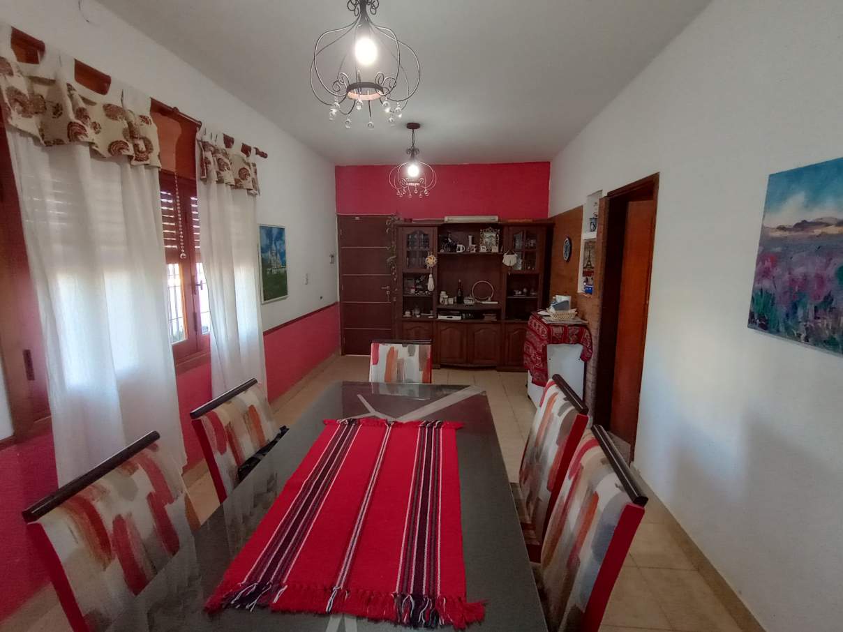 SE VENDE CASA DE 3 DORMITORIOS BANDA NORTE RIO CUARTO APPTO BANCOR (APROBADO)