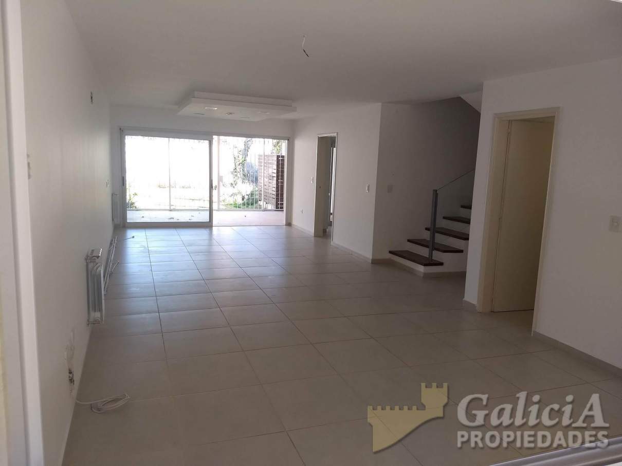 Duplex 3 dorm - LA CAUTIVA - Villa Belgrano