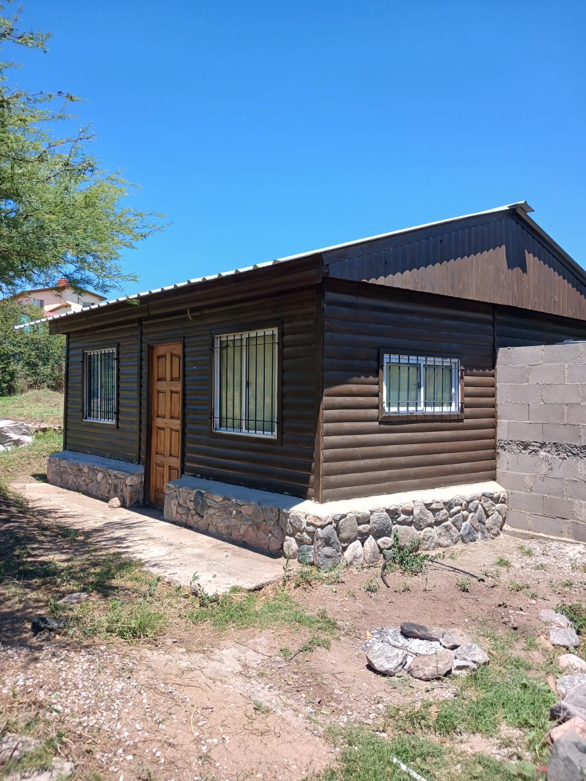 VENTA 2 CABAÑAS B VALENTI- CAPILLA DEL MONTE- OPORTUNIDAD