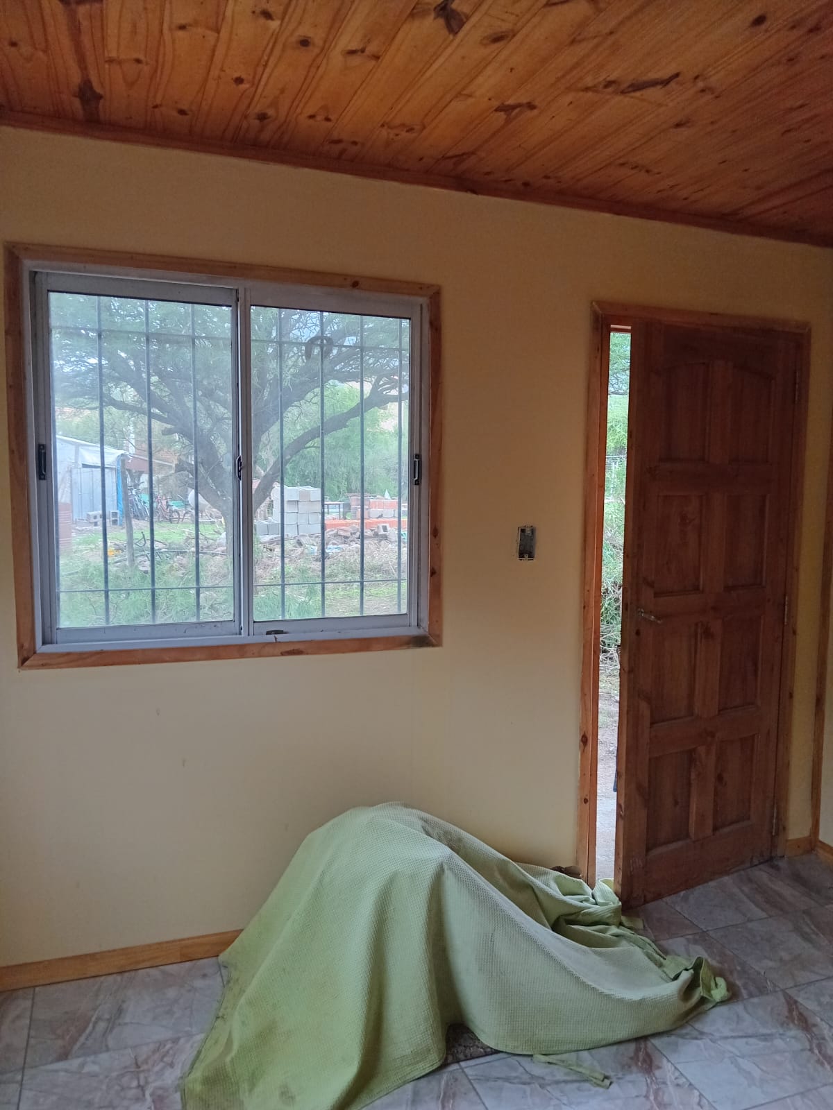 VENTA 2 CABAÑAS B VALENTI- CAPILLA DEL MONTE- OPORTUNIDAD