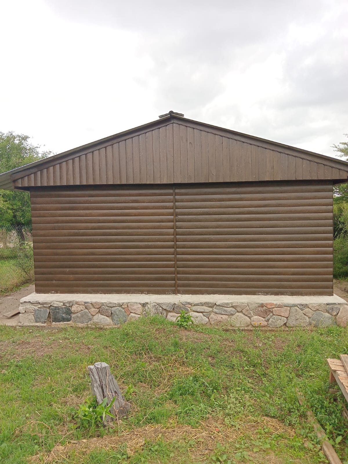 VENTA 2 CABAÑAS B VALENTI- CAPILLA DEL MONTE- OPORTUNIDAD