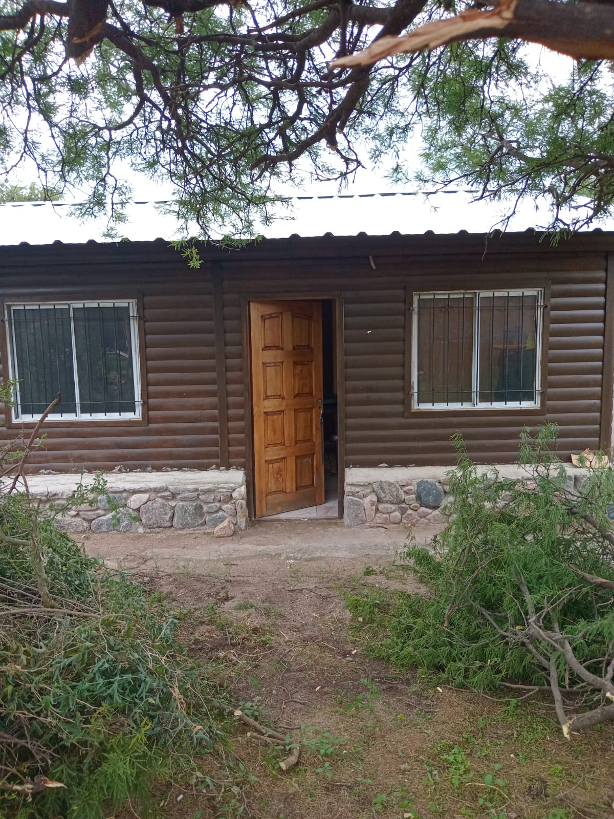 VENTA 2 CABAÑAS B VALENTI- CAPILLA DEL MONTE- OPORTUNIDAD